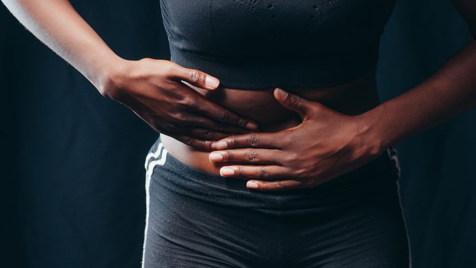 🏃‍♂️ [앉아있거나 식후] 자꾸 [벨트가 답답하고 속옷 자국이 선명하다면]? 무서운 '복부 압박 증후군'을 막는 1분 생활 습관과 '속 편한 코어' 비법!